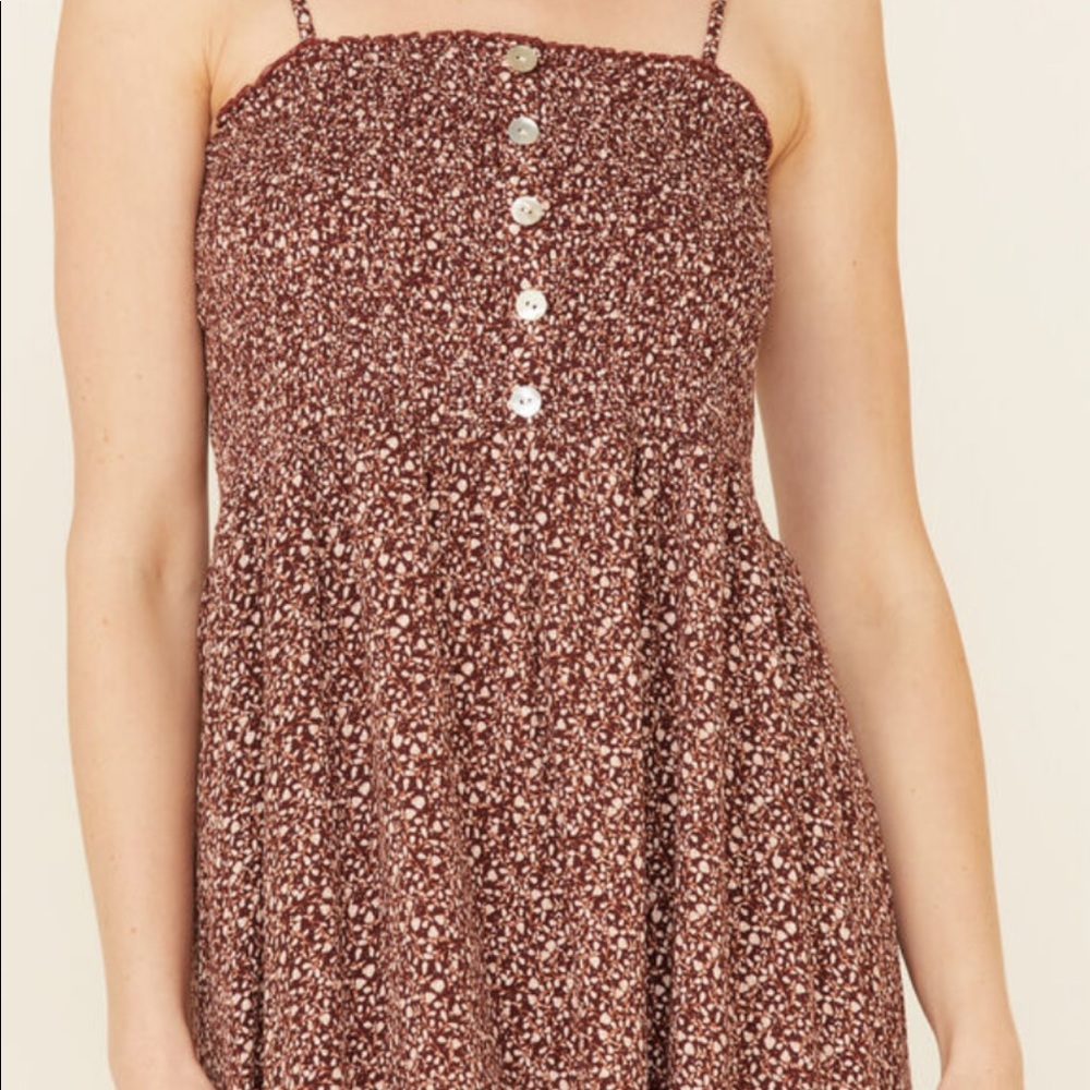 Wild Moss Women’s Rust Ditsy Smocked Bodice Maxi Dress. Size Small